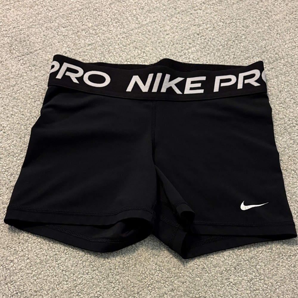 Nike Pro Women's Athletic Black Shorts